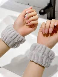 Wrist Bands for Drip Free Washing