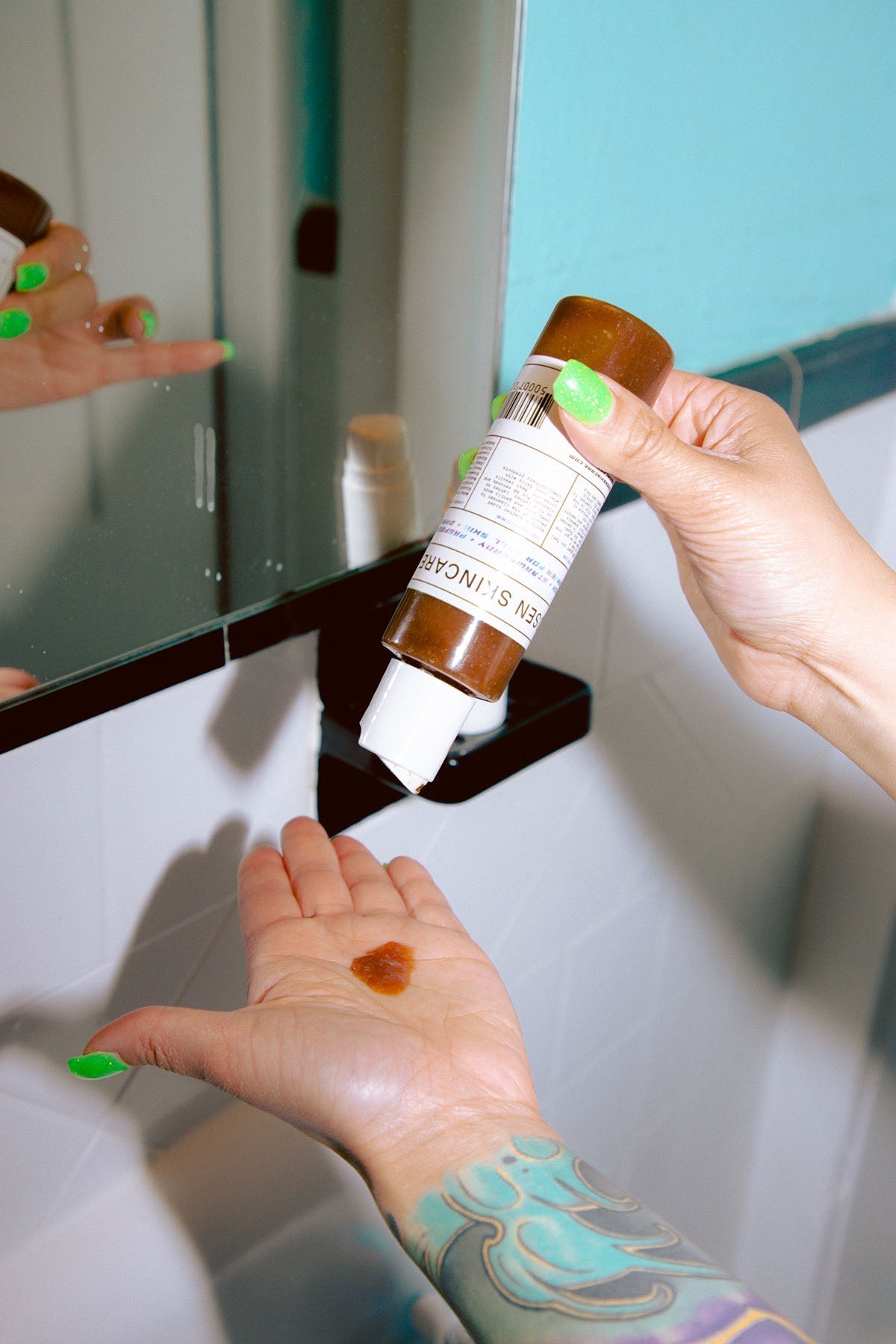 Skin-Brightening Super Smoothie Cleanser For Dark Spots