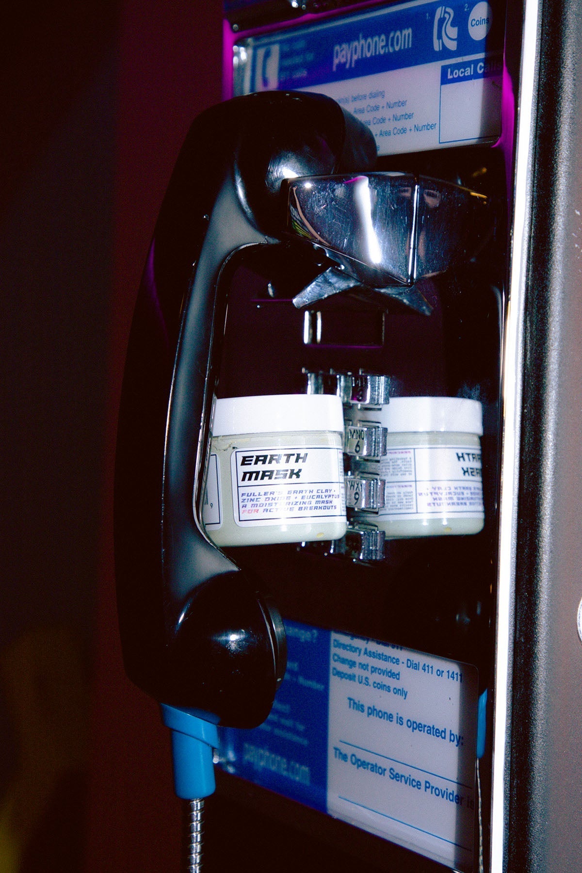 Acne-Clearing Earth Mask With Zinc Oxide & Niacinamide