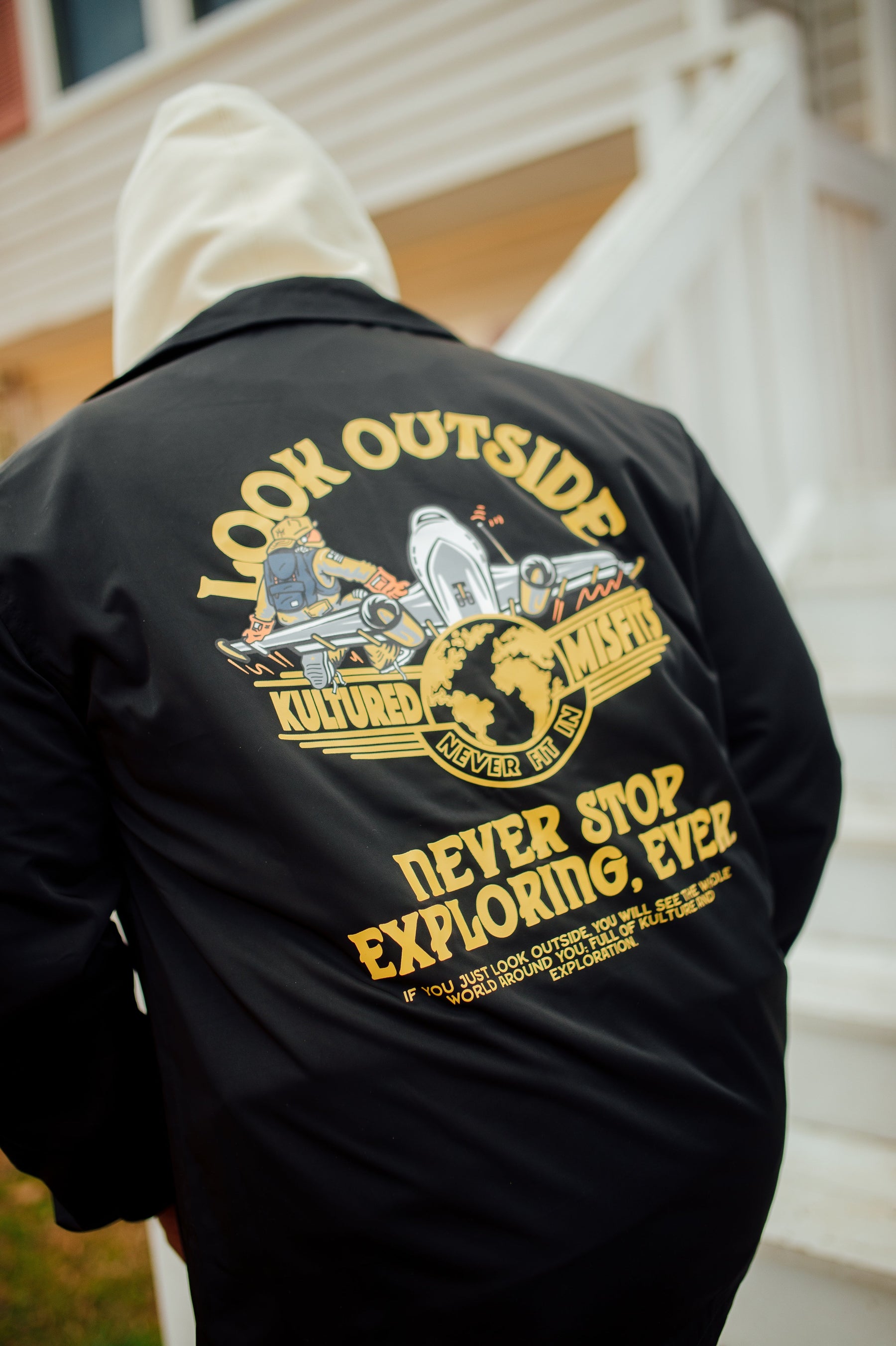 LOOK OUTSIDE COACHES JACKET (SHAQ X QUAVO X KM COLLAB) / BLACK